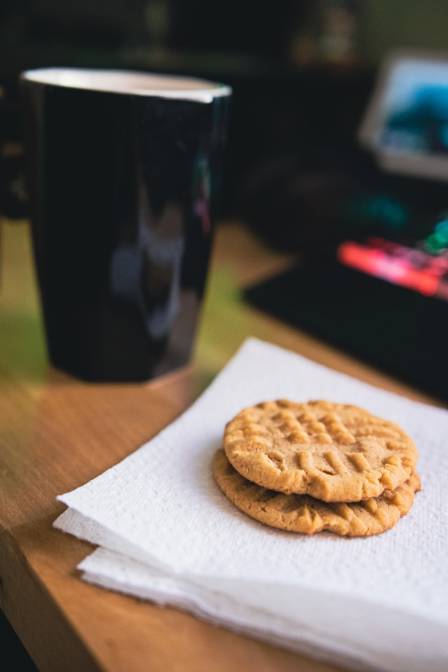 3 Simple Baking Recipes Using 5 Ingredients or Fewer