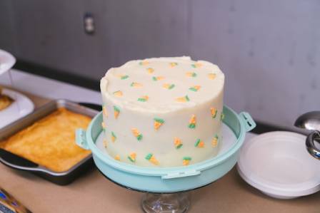Cloud-Like Matcha Chiffon Cake: Elevate Your Baking with Asian Bakery Elegance