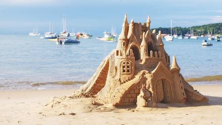A Professional Guide to Building Impressive Sandcastles